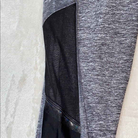 VS PINK ultimate leggings - Picture 4 of 4